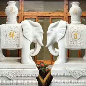 動(dòng)物雕塑12